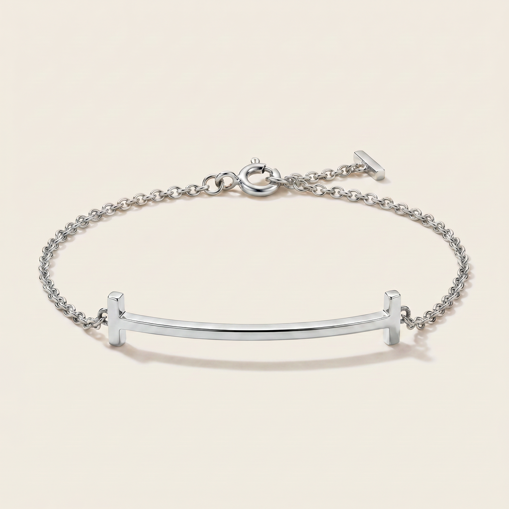 T Smile Curved Bracelet