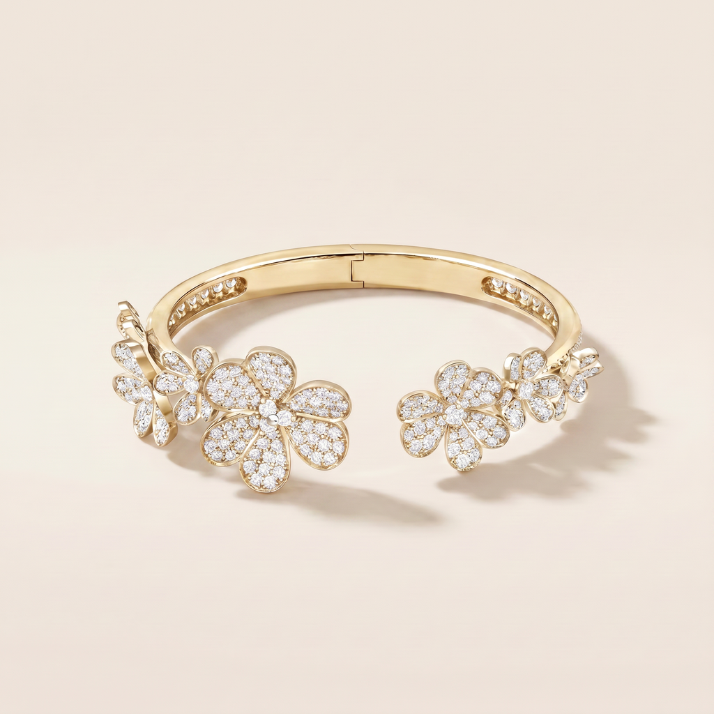 Frivole Seven Flowers Pavé Diamonds Bracelet