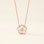 Lucky Flower Motif Necklace