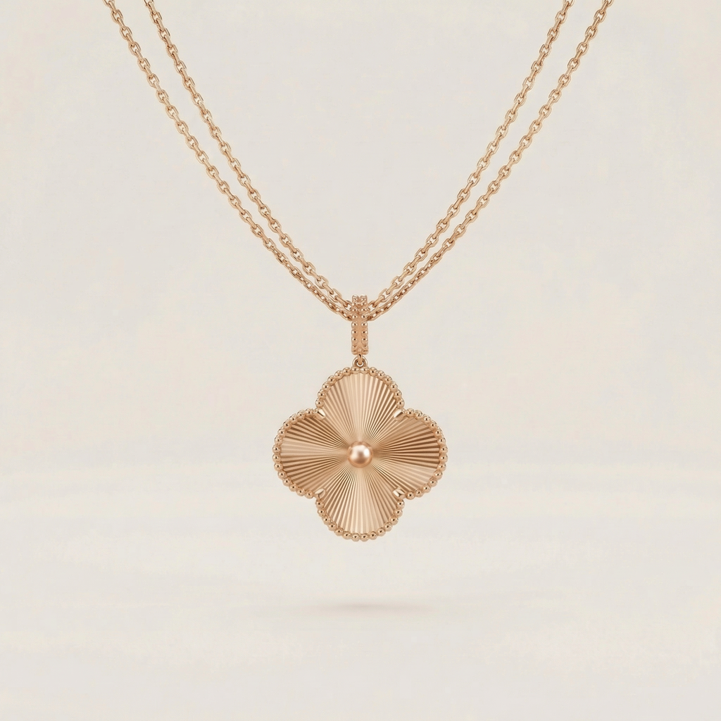 Magic Alhambra Necklace