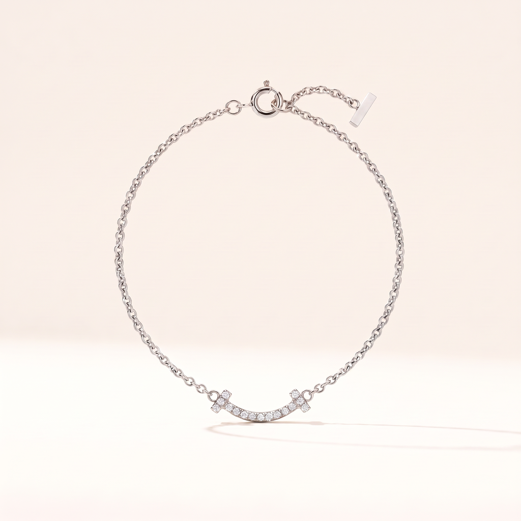 T Smile Pavé Diamonds Chain Bracelet
